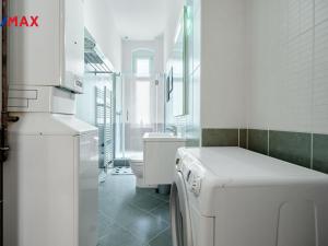Pronájem bytu 3+1, Karlovy Vary, Sadová, 93 m2