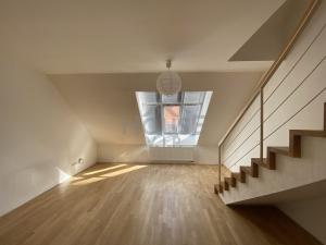 Prodej bytu 2+kk, Praha - Vinohrady, Boleslavská, 72 m2