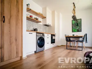 Prodej bytu 2+kk, Černý Důl, 47 m2