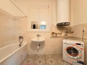 Pronájem bytu 4+kk, Hradec Králové, Eliščino nábřeží, 86 m2