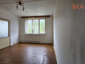 Prodej bytu 2+1, Chomutov, Školní pěšina, 63 m2