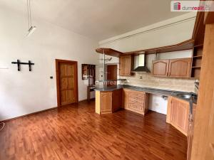 Prodej bytu 2+1, Mariánské Lázně, Husova, 81 m2