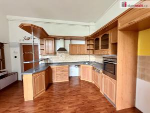 Prodej bytu 2+1, Mariánské Lázně, Husova, 81 m2