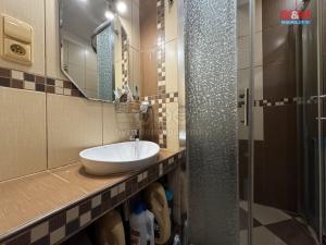 Prodej bytu 2+1, Ostrava, Hulvácká, 52 m2