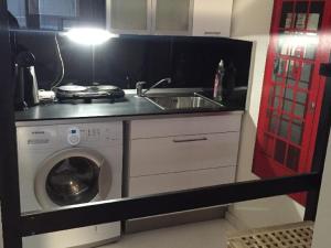 Pronájem bytu 1+kk, Brno - Lesná, Halasovo náměstí, 23 m2