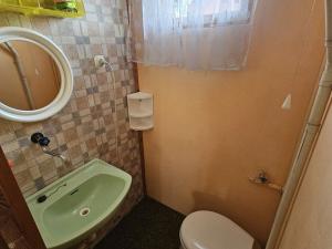 Prodej chaty, Tři Sekery - Chodovská Huť, 46 m2