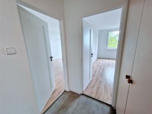 Pronájem bytu 2+1, Ústí nad Labem - Střekov, Tolstého, 65 m2