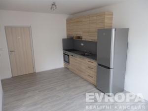 Pronájem bytu 1+kk, Havlíčkův Brod, Svatovojtěšská, 32 m2
