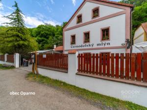 Prodej pozemku pro bydlení, Velemín - Oparno, 800 m2