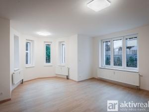 Pronájem bytu 2+kk, Neratovice, Školní, 65 m2