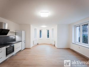 Pronájem bytu 2+kk, Neratovice, Školní, 65 m2