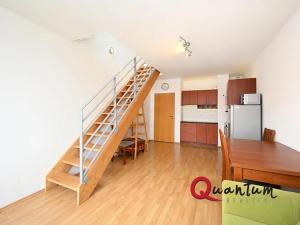 Pronájem bytu 2+kk, Praha - Libeň, Novákových, 48 m2