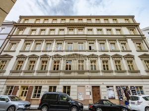 Pronájem obchodního prostoru, Praha - Nové Město, Truhlářská, 379 m2