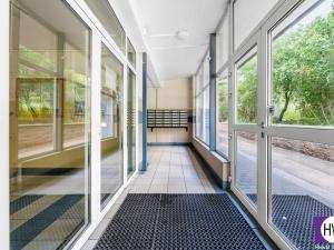 Prodej bytu 4+kk, Praha, Švehlova, 72 m2