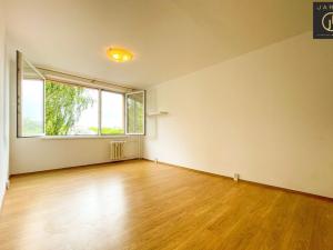 Pronájem bytu 1+kk, Praha - Bohnice, Lindavská, 29 m2