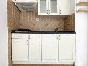 Pronájem bytu 1+kk, Praha - Bohnice, Lindavská, 29 m2
