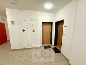 Prodej bytu 1+kk, Praha - Vysočany, Poděbradská, 44 m2