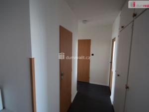 Pronájem bytu 3+1, Praha - Lhotka, Novodvorská, 75 m2