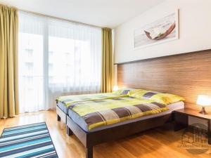 Pronájem bytu 2+kk, Praha - Smíchov, Karla Engliše, 65 m2