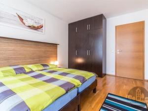 Pronájem bytu 2+kk, Praha - Smíchov, Karla Engliše, 65 m2