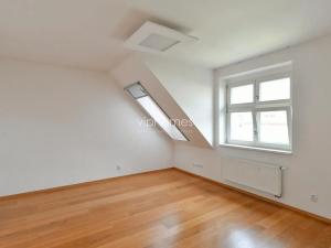 Pronájem vily, Praha - Dejvice, Soborská, 340 m2