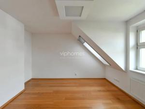 Pronájem vily, Praha - Dejvice, Soborská, 340 m2