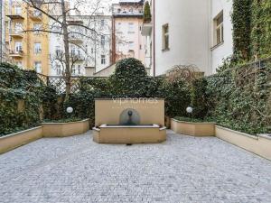 Pronájem bytu 2+kk, Praha - Smíchov, Janáčkovo nábřeží, 80 m2