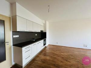 Pronájem bytu 2+kk, Olomouc, Nezvalova, 45 m2