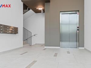 Prodej bytu 3+kk, Hradec Králové - Kukleny, Pálenecká, 76 m2