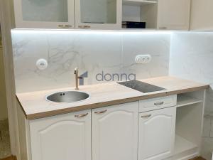 Pronájem bytu 1+kk, Praha, Kralická, 23 m2