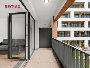 Pronájem bytu 1+kk, Praha - Hloubětín, Poděbradská, 37 m2