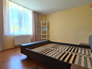 Pronájem bytu 4+kk, Ujčov, 127 m2