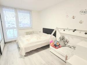 Pronájem bytu 2+1, Prostějov, Václava Špály, 48 m2