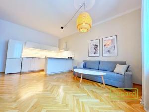 Pronájem bytu 2+kk, Praha - Libeň, Františka Kadlece, 52 m2