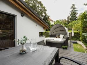 Pronájem bytu 3+kk, Praha - Dejvice, Šárecká, 141 m2