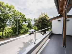 Pronájem bytu 3+kk, Praha - Dejvice, Šárecká, 141 m2
