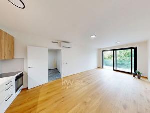 Pronájem bytu 2+kk, Praha - Modřany, Československého exilu, 58 m2