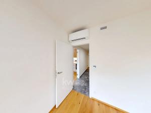 Pronájem bytu 2+kk, Praha - Modřany, Československého exilu, 58 m2
