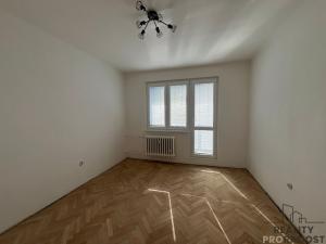 Prodej bytu 2+1, Rakovník, Dukel. hrdinů, 63 m2