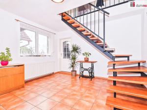 Prodej rodinného domu, Hostín, 210 m2