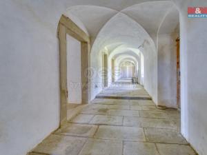 Prodej historického objektu, Červené Poříčí, 1614 m2