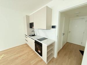 Prodej bytu 1+kk, Praha - Stodůlky, Hábova, 40 m2