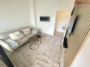 Pronájem bytu 1+1, Praha - Vršovice, Sámova, 36 m2