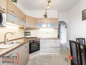 Prodej bytu 3+1, Tvrdonice, Družstevní, 68 m2