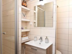 Prodej bytu 2+kk, Louny, Přemyslovců, 36 m2