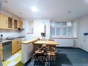 Prodej bytu 2+kk, Liberec, Fialková, 44 m2