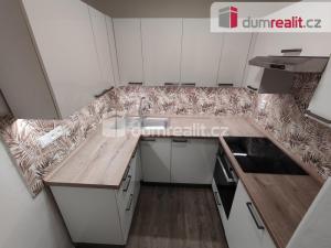 Pronájem bytu 2+1, Praha - Háje, Hlavatého, 46 m2