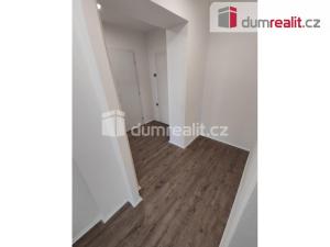 Pronájem bytu 2+1, Praha - Háje, Hlavatého, 46 m2