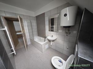 Pronájem bytu 2+1, Kostelec nad Labem - Jiřice, Okružní, 55 m2