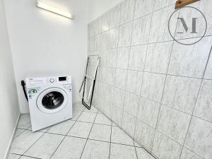 Pronájem bytu 2+1, České Budějovice, Dobrovodská, 98 m2